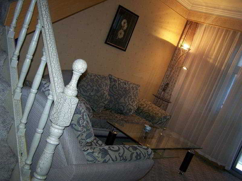 Modern Hotel Cáp Nhĩ Tân Ngoại thất bức ảnh